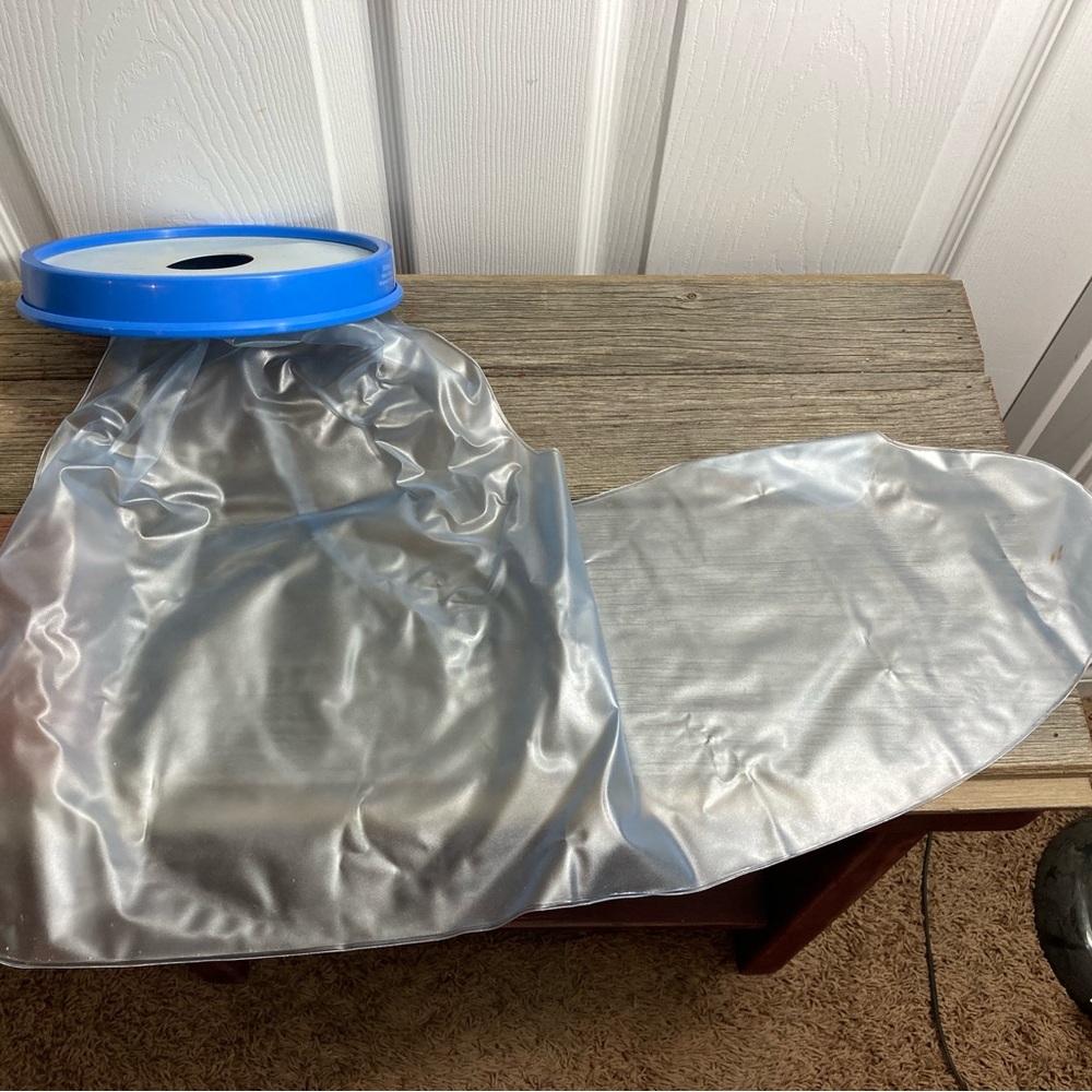 Seal tight- arm Cast cover slips on easily